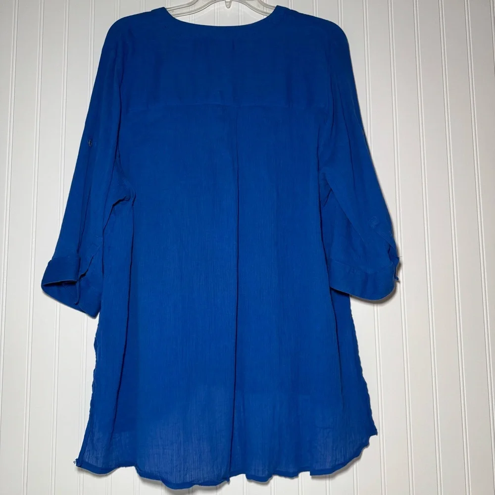 Catherine’s Blouse Women’s 2X Blue Gauzy Tunic Slits Roll Tab 3/4 Sleeves Casual - Picture 2 of 14